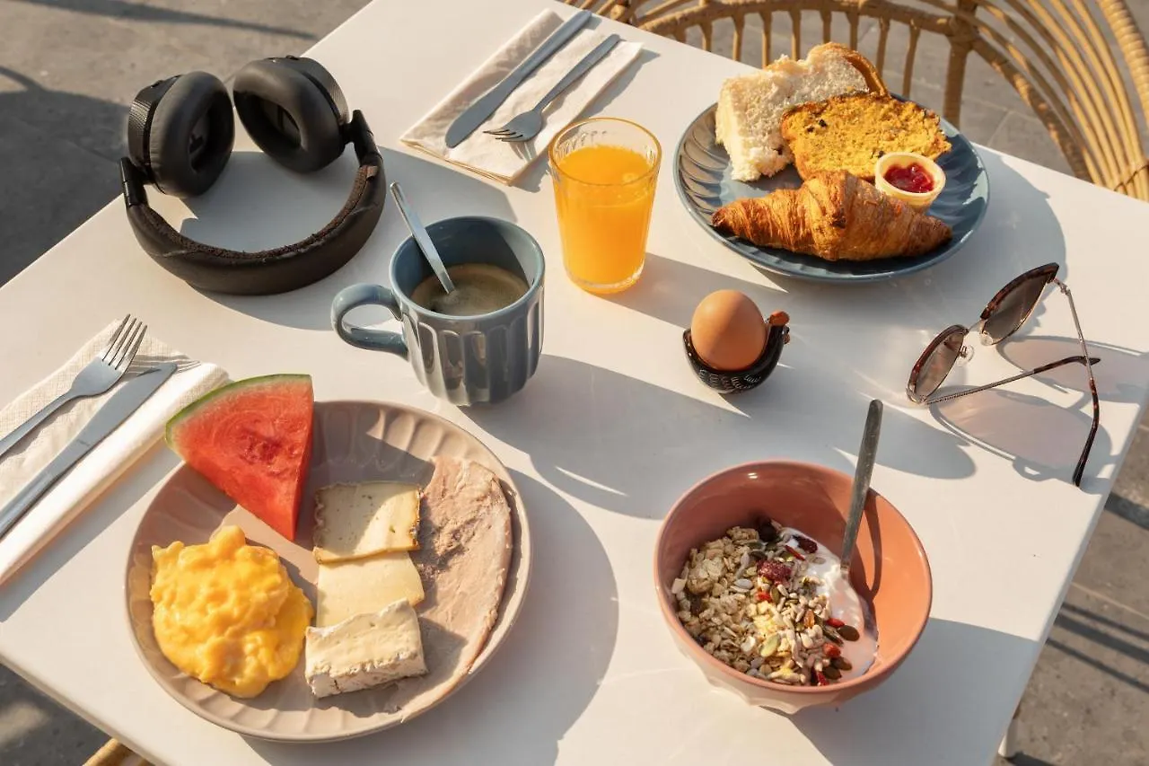 *** Hotel Hôtel Ibis Styles Miramas France