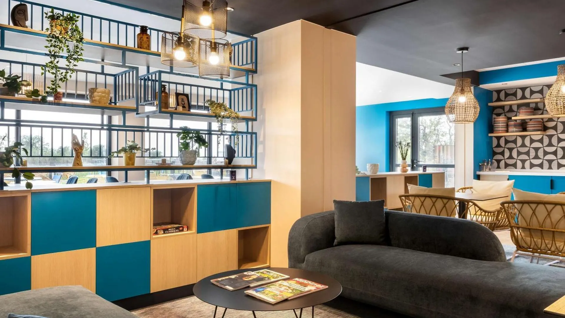 Hôtel Ibis Styles Miramas Hotel